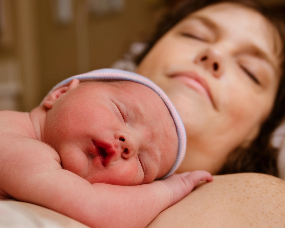 Embracing New Horizons: The Significance of the First Hour in Your Baby's Life